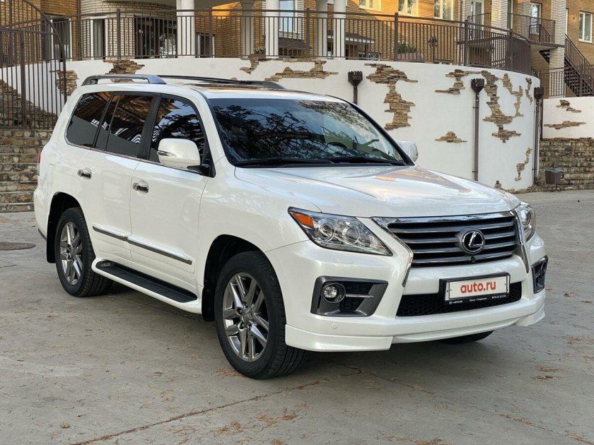 Lexus LX 570 2014