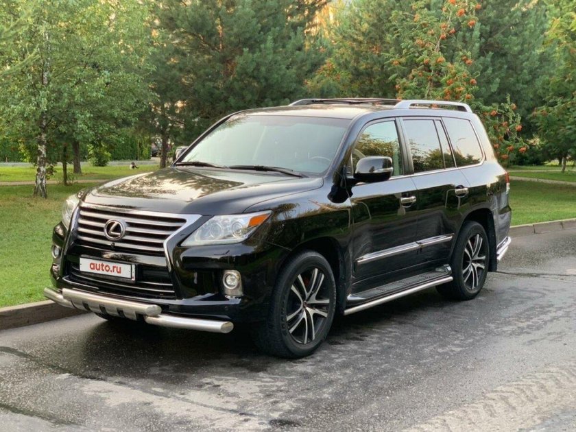 Lexus LX 570 2014