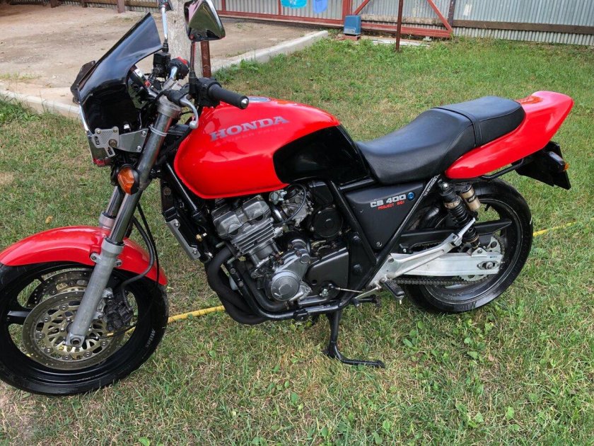 Honda CB 400 super four, 1993