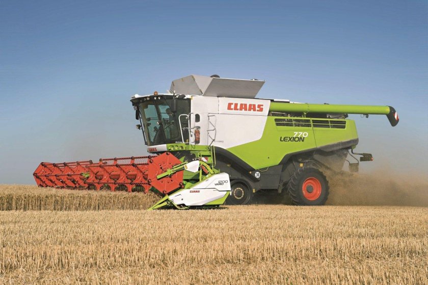 Зерноуборочный комбайн CLAAS