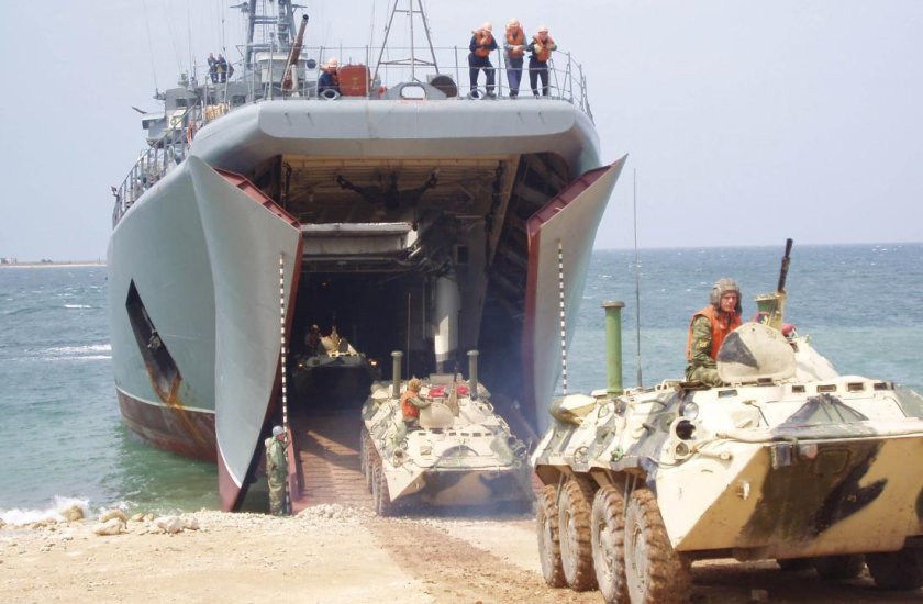 БДК Цезарь Куников