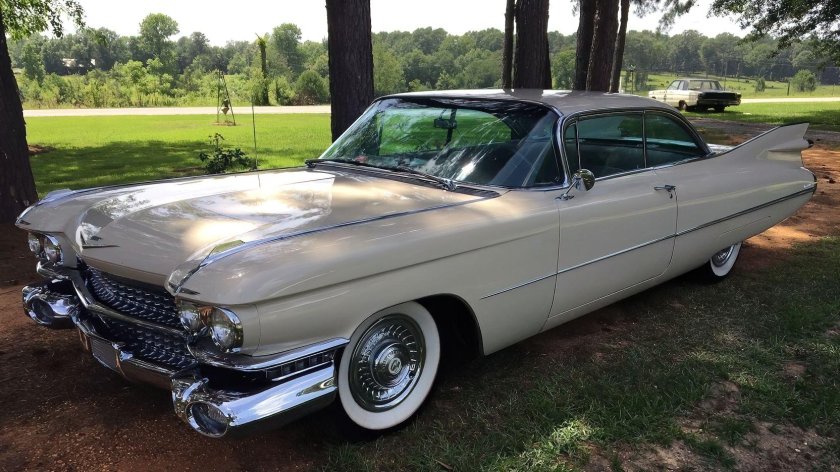 Кадиллак купе Девиль