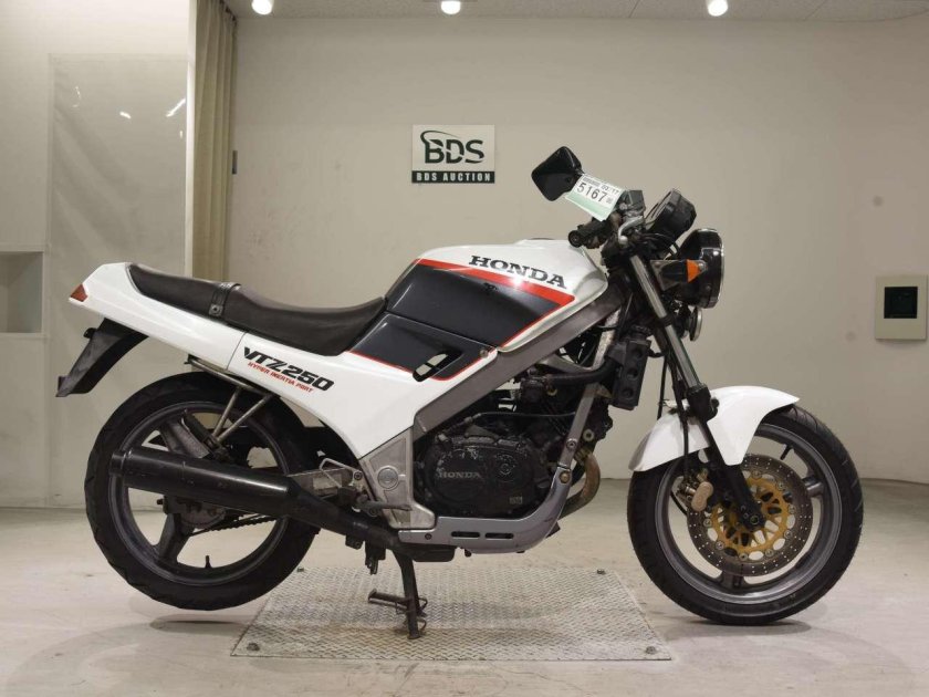 Honda VTZ 250