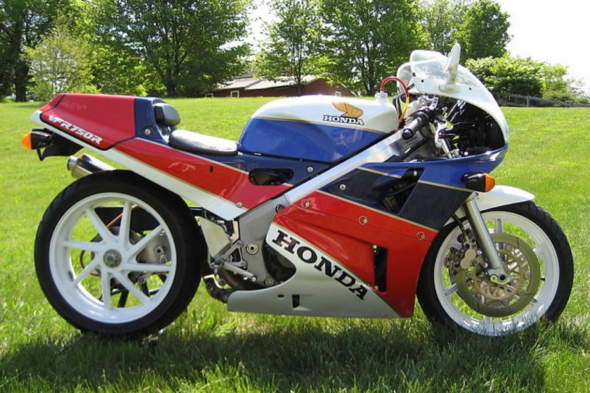 Honda VFR 750 F