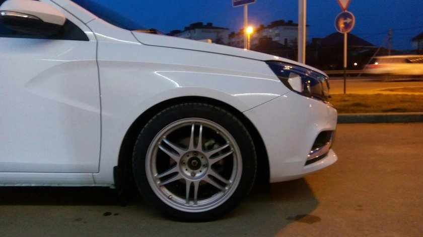 Lada Веста Kosei k1