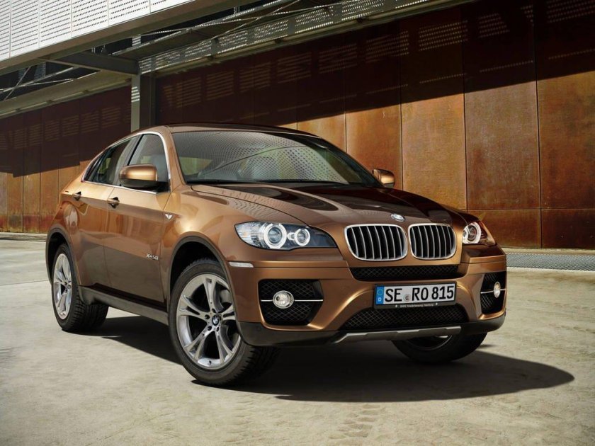 BMW x3 золотой