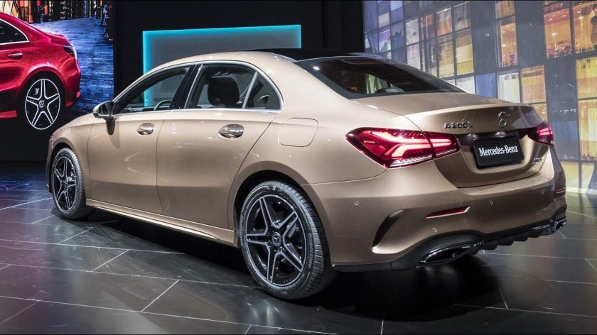 Мерседес-Бенц а200 седан 2019
