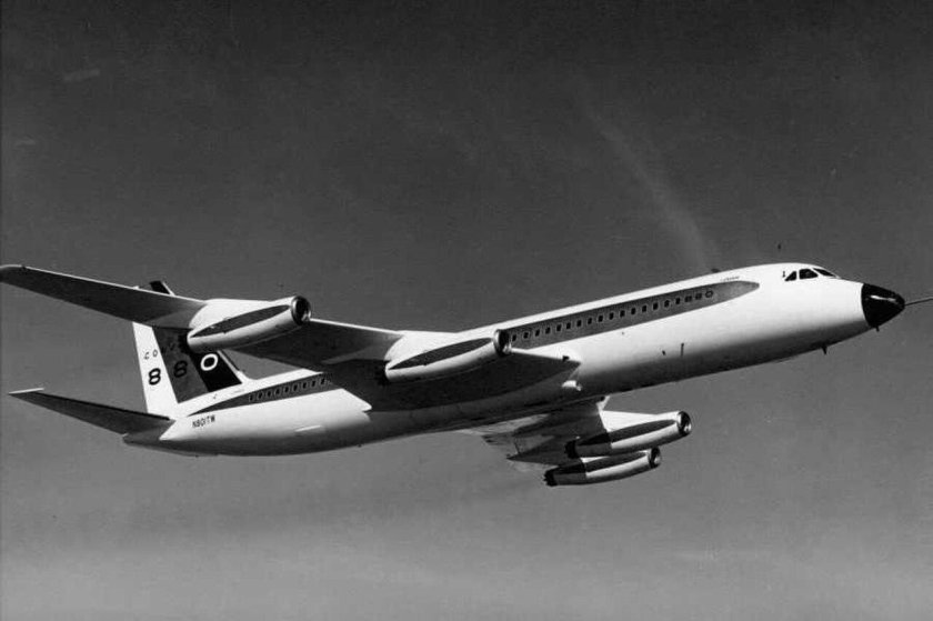 Convair 880 кабина
