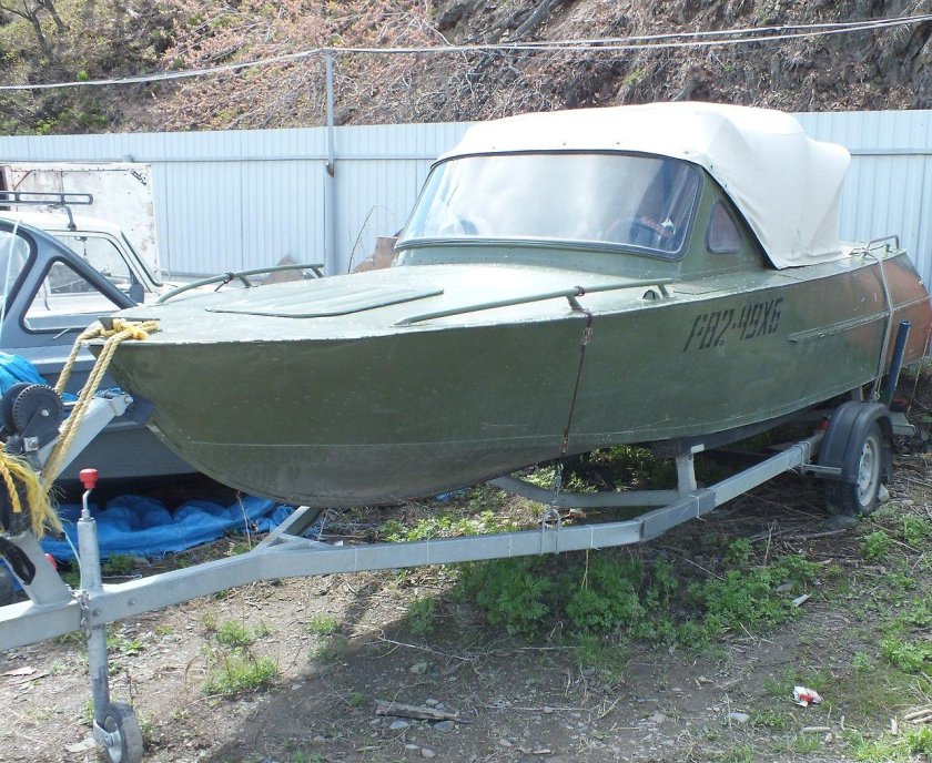 Катер Амур 1