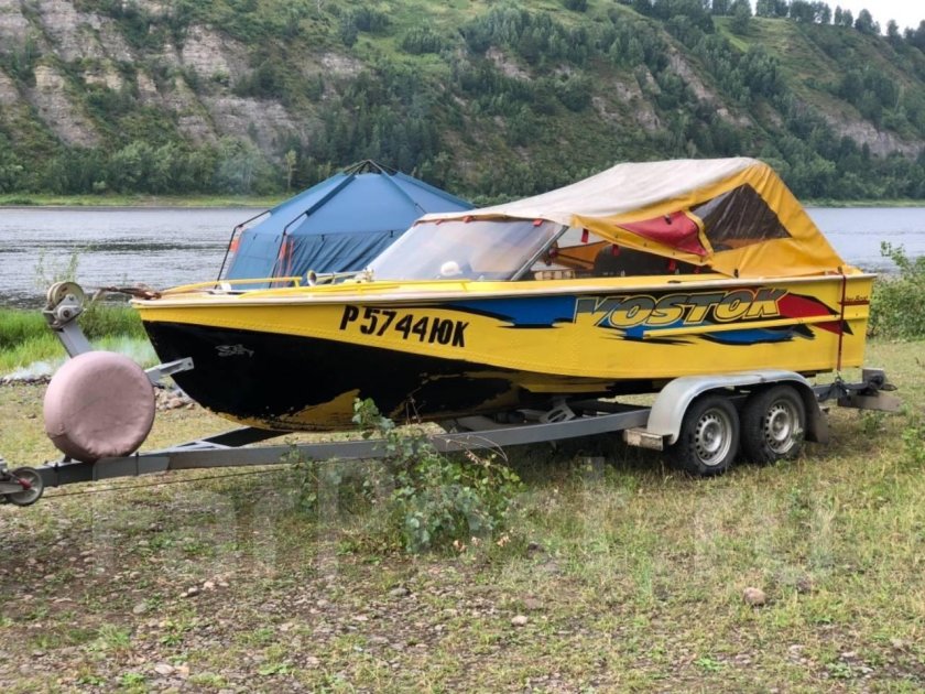 Катер Амур 550