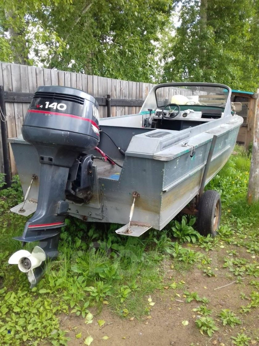 Лодка Амур 3