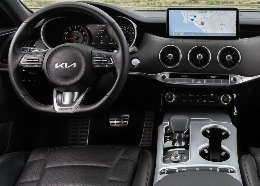 Киа Стингер 2022