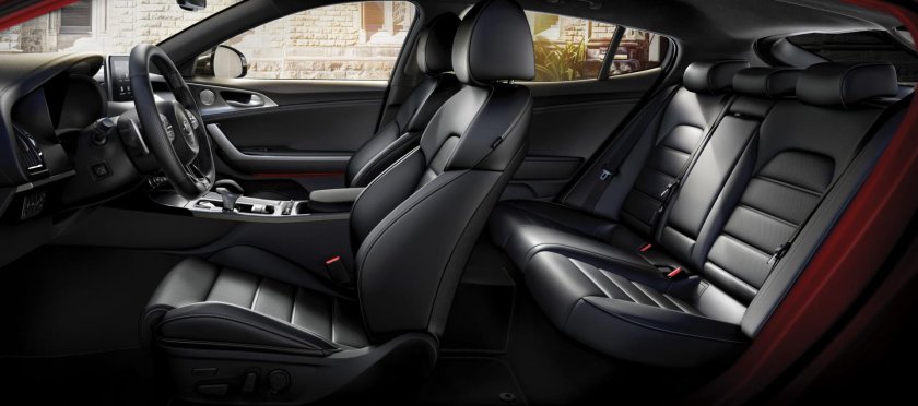 Kia Stinger 2022 салон