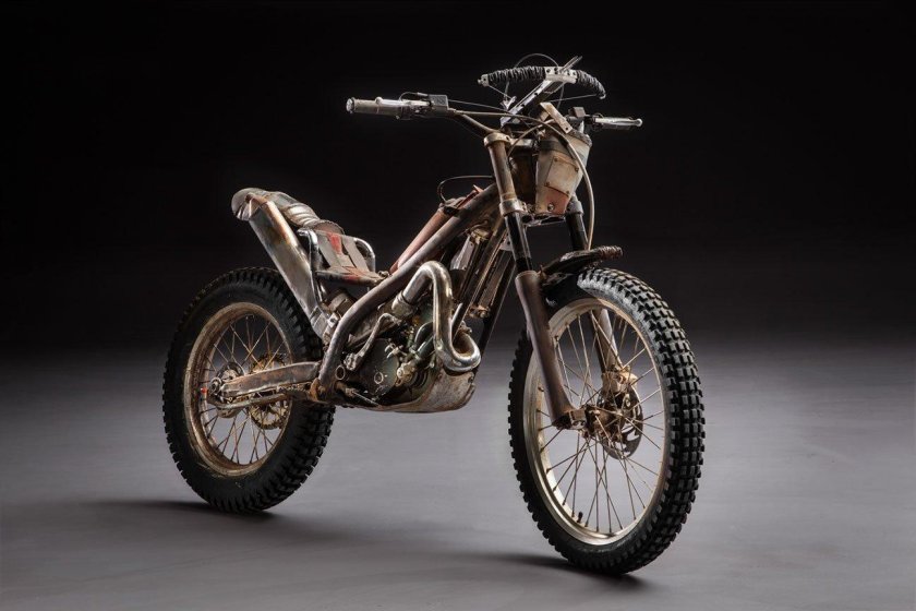 Безумный Макс мотоциклы