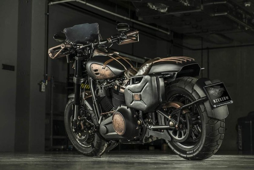 Харлей Дэвидсон фэт Боб 2020