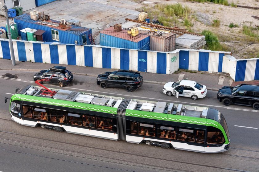 Трамвай Корсар прикол