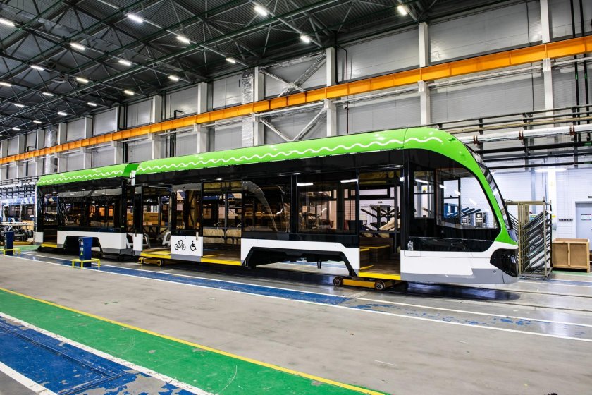 «Корсар» трамвайный вагон 71-921