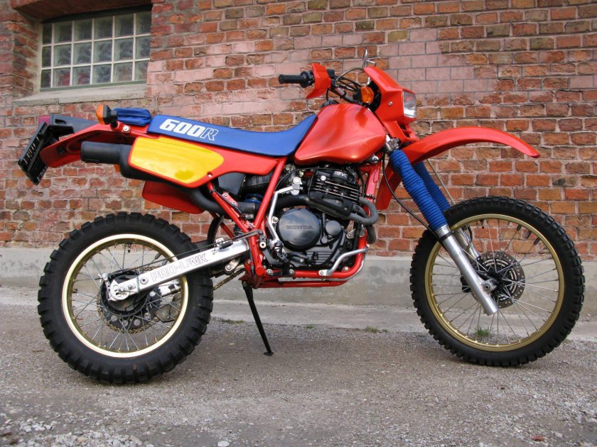 Xr600