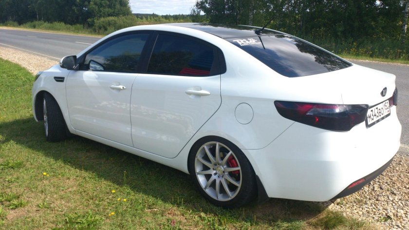 Kia Rio 4 r16