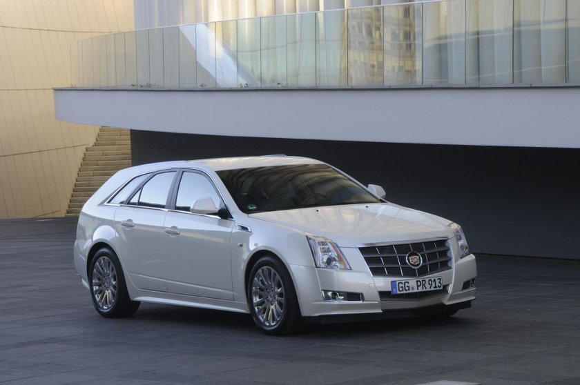 Cadillac CTS Sport Wagon 2010