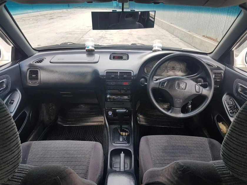 Хонда Интегра SJ 1998 салон