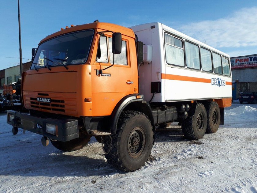 КАМАЗ НЕФАЗ 4208