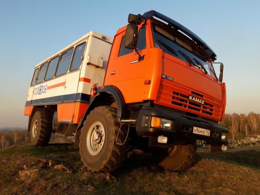 КАМАЗ вахтовка Севералмаз