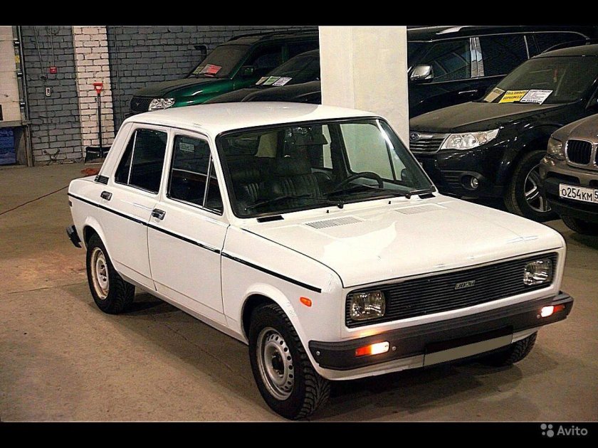 Фиат-127 седан