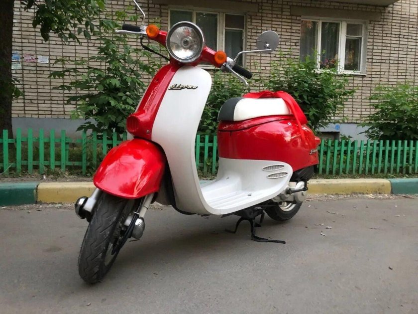 Мопед Honda giorno