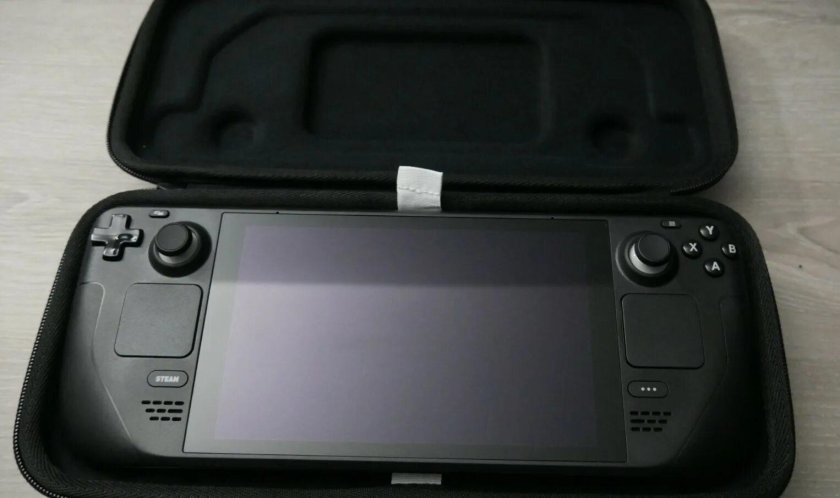 Steam Deck 512gb кейс