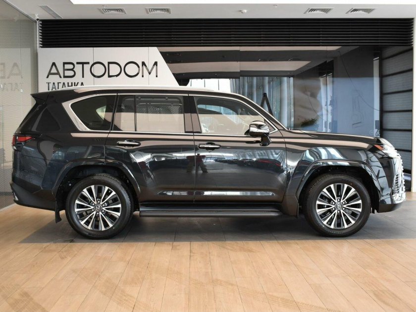 Лексус ЛХ 600 2024 американский рынок