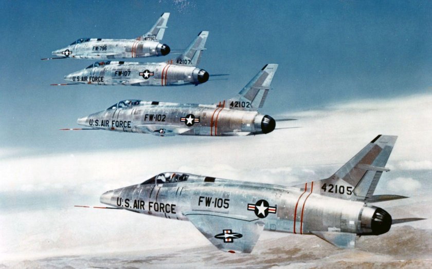 F-100f super Sabre