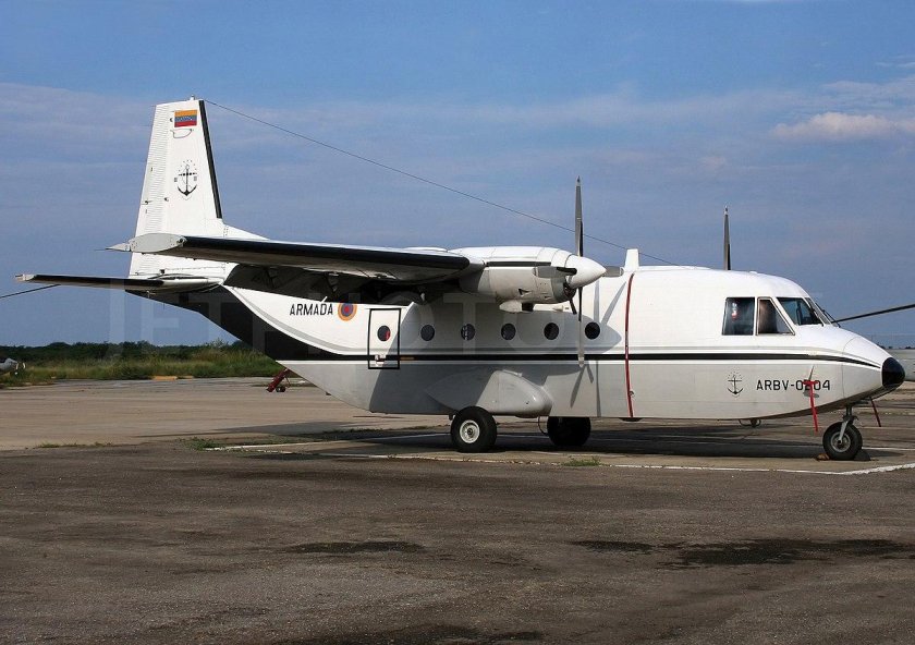 Самолет Каса 212