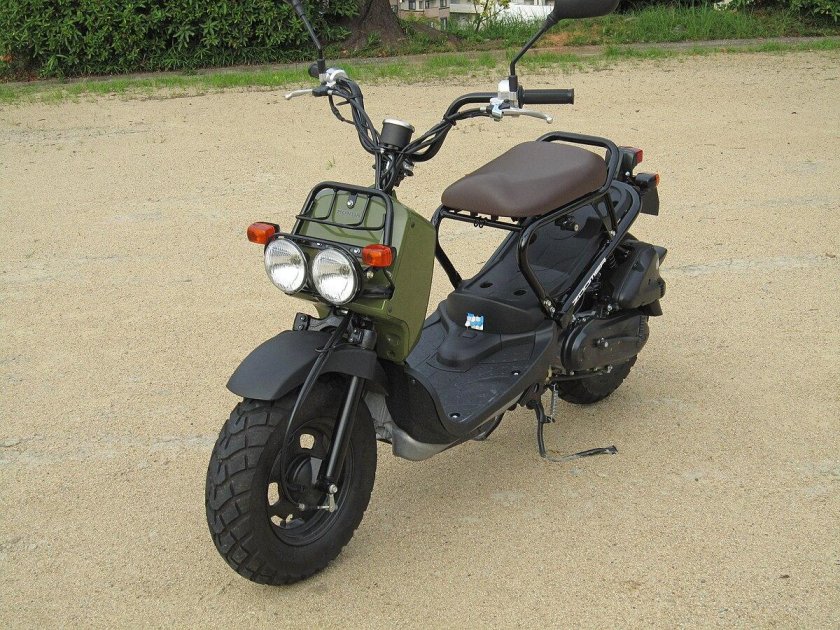 Honda zoomer 50