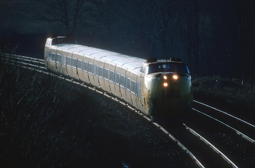 Турбо поезд СССР