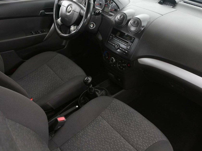 Нексия р3 салон