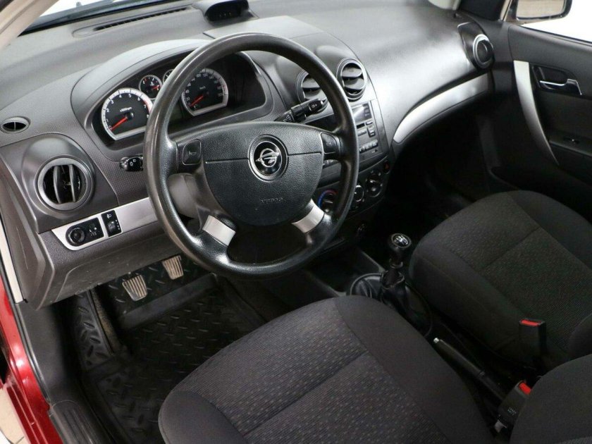 Нексия Равон 3 салон