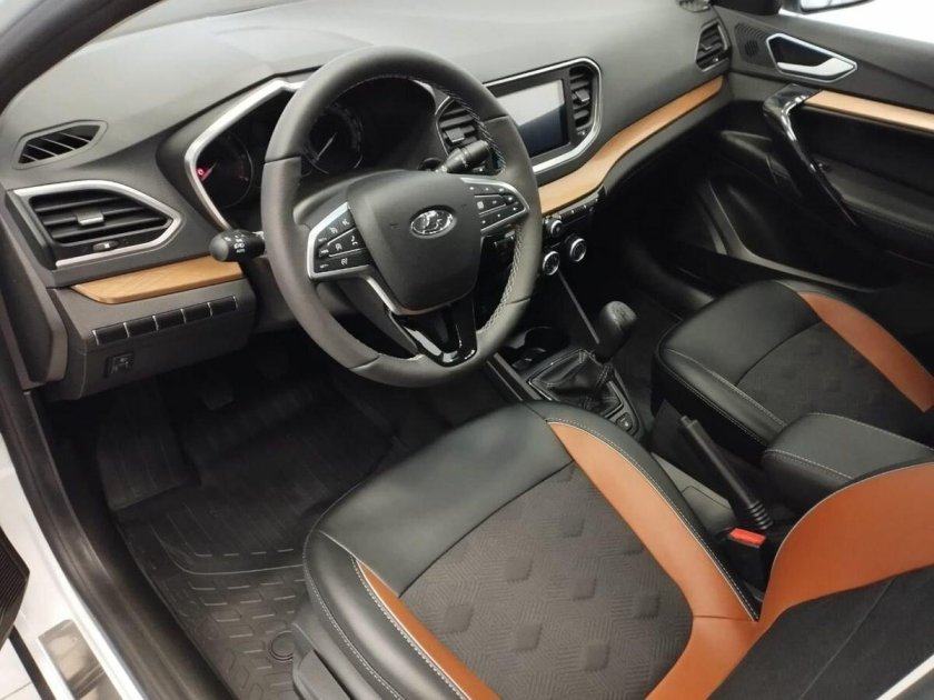 Веста кросс лайф комплектация