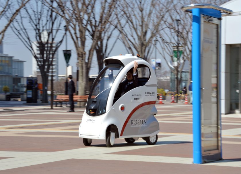 Робот автомобиль