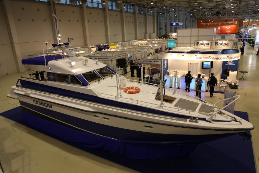 Катер 12260 ястреб