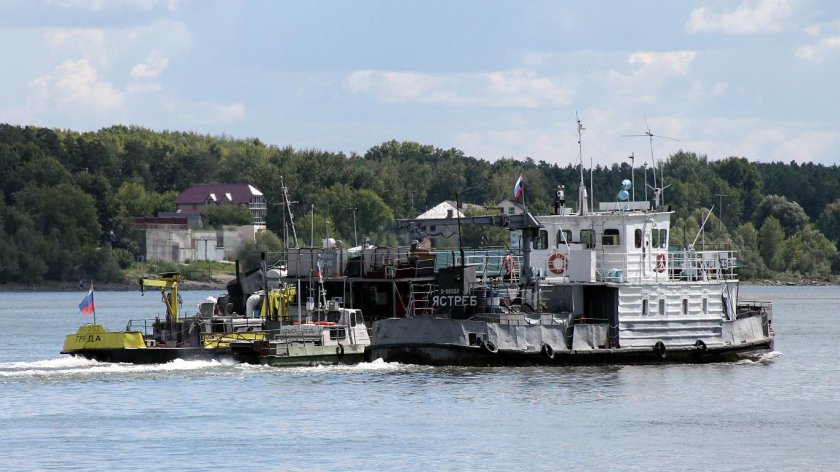 Речной катер кс100