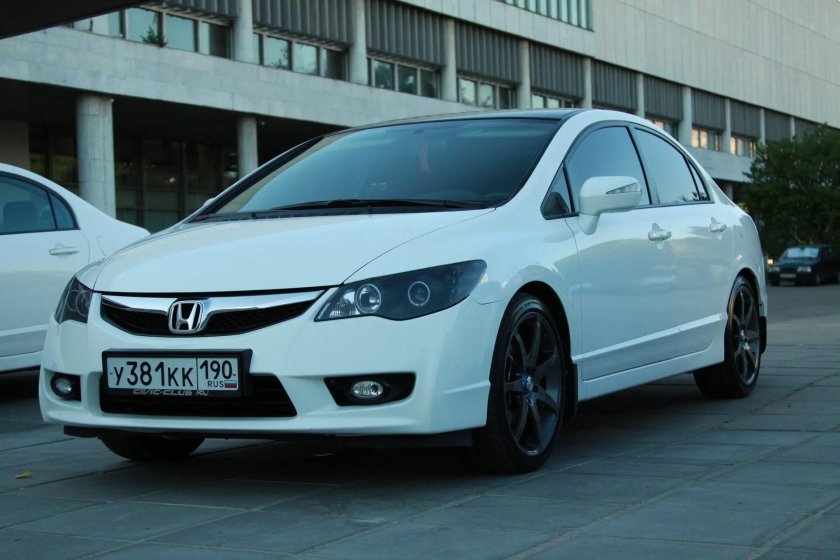 Honda Civic 4d