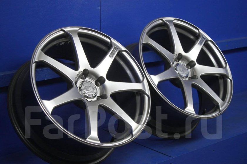 AVS model 7 r18 5x114.3