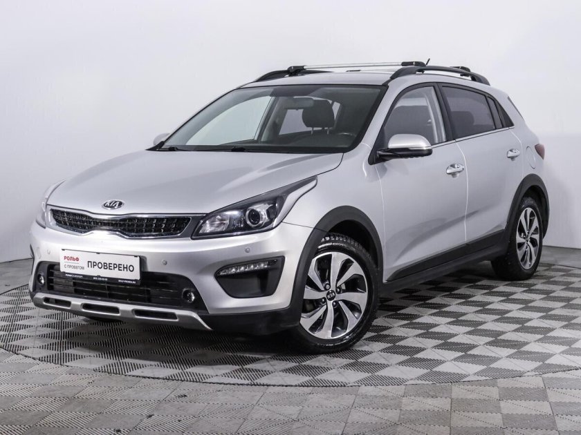 Kia Rio x-line белая