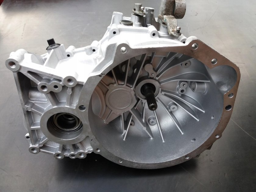 Коробка передач джипа Патриот