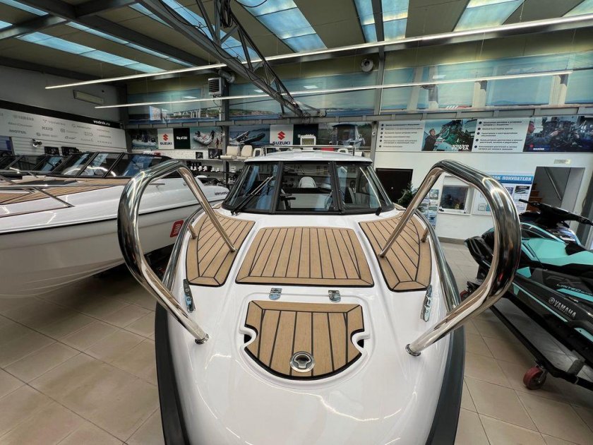 Феникс 600 НТ катер