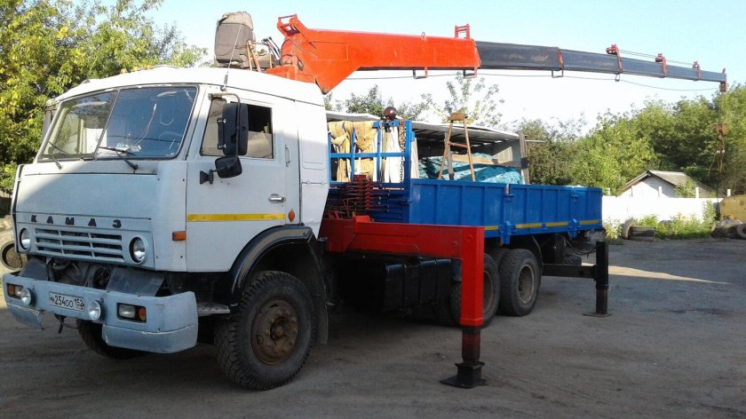 Манипулятор КАМАЗ стрела 7 тонн борт 10