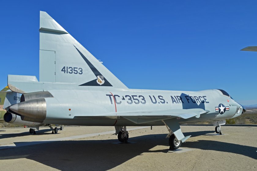 Convair TF-102 Delta Dagger