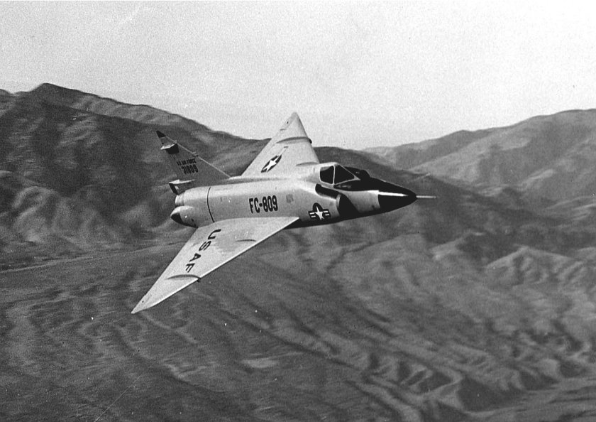 Convair f-102