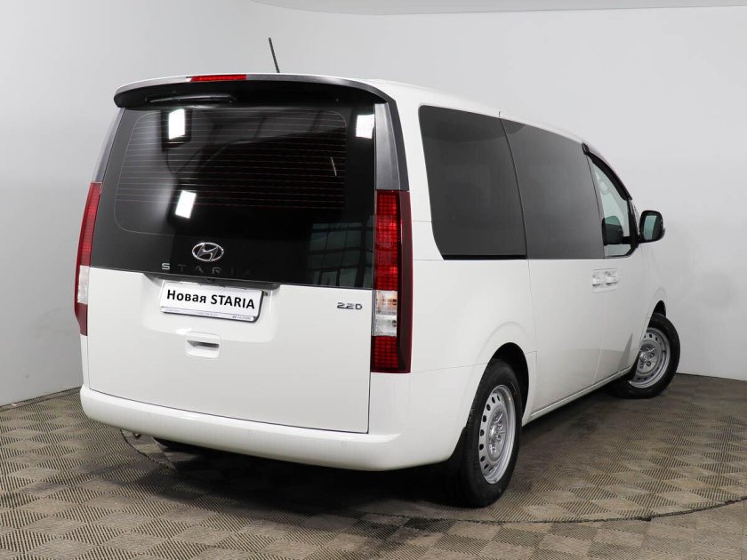 Хендай стария 2023